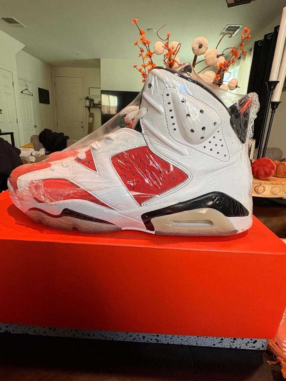 Air Jordan 6 Retro Gatorade Like Mike White Orange Sneakers - Picture 3 of 10